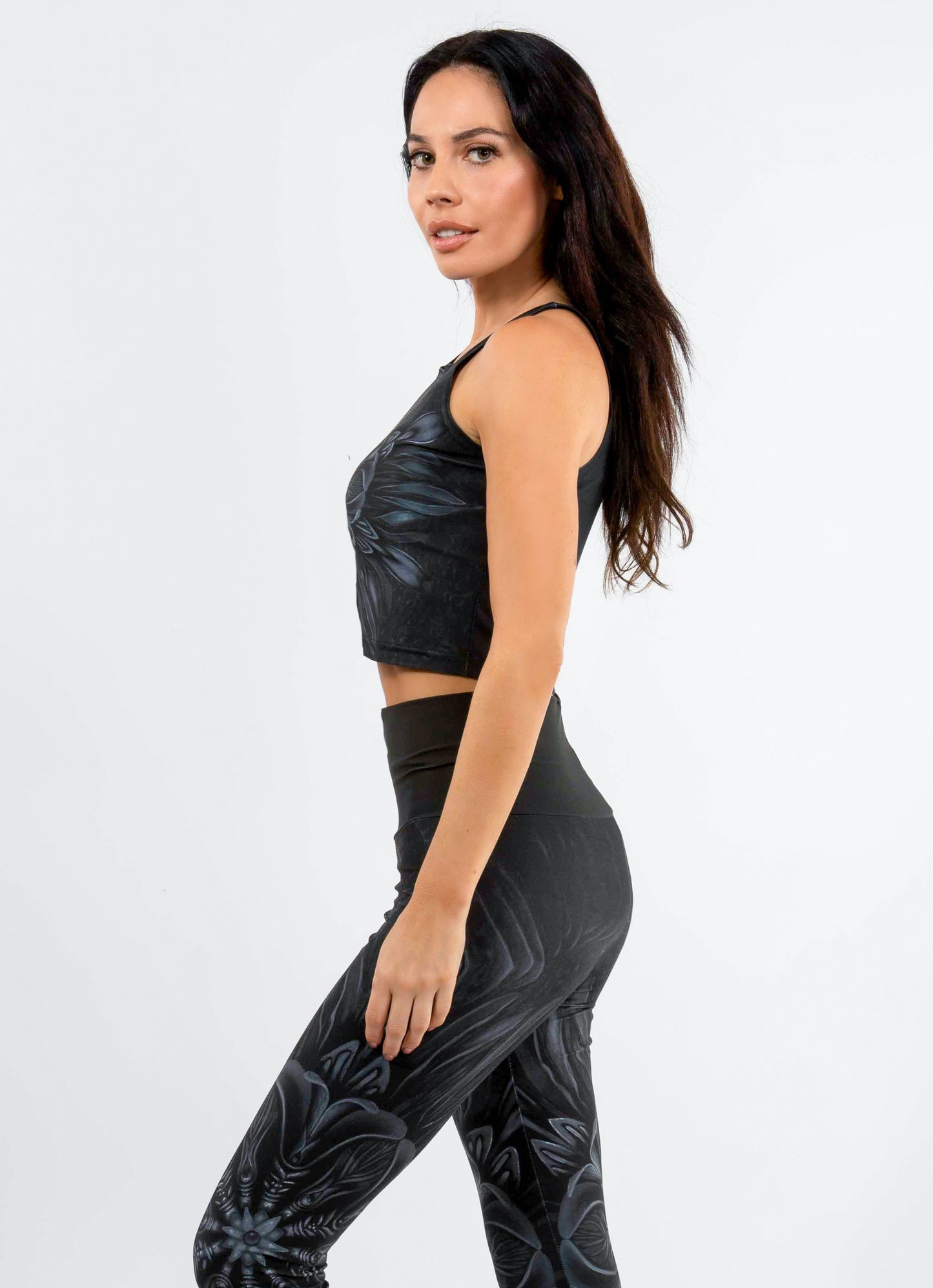 SHADOW FLOW PERFORMANCE TANK TOP